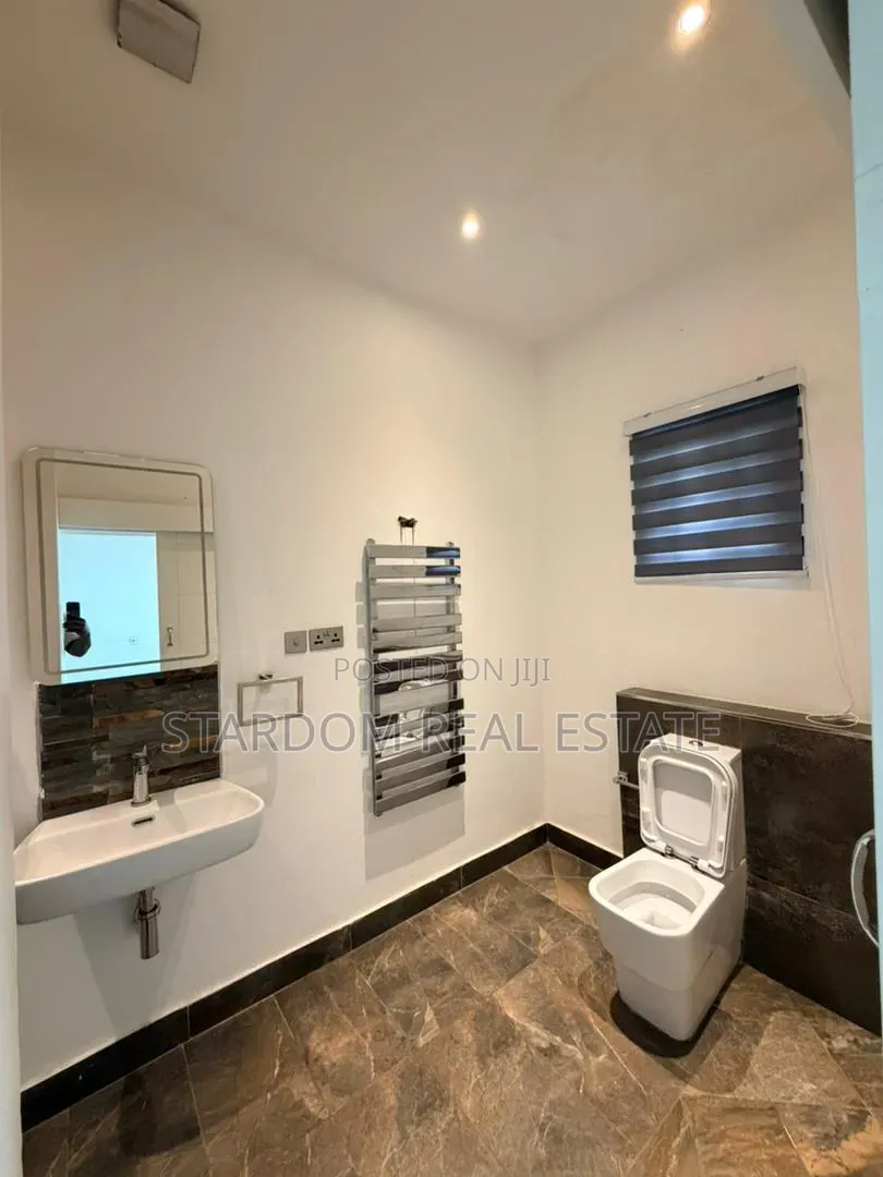 4bdrm House in Adjiringanor, Ability for rent