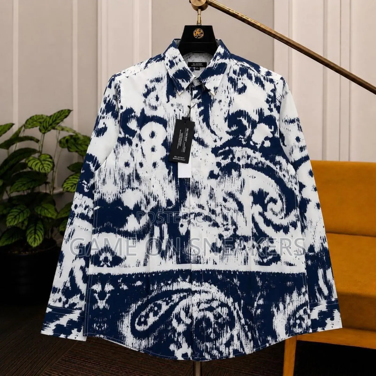 Long Sleeves Shirt