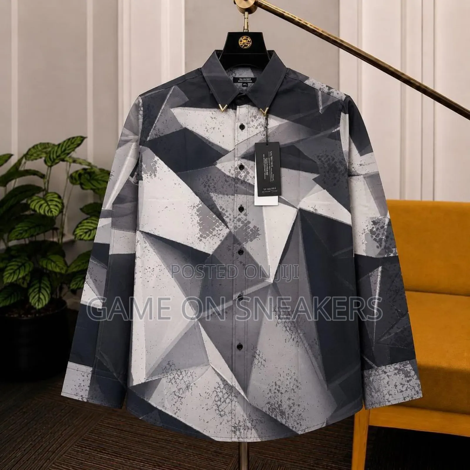 Long Sleeves Shirt