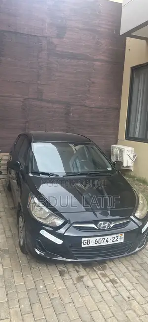 Hyundai Accent 2013 Black