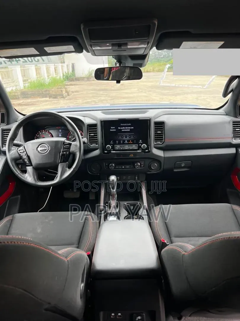 Nissan Frontier 2023 Blue