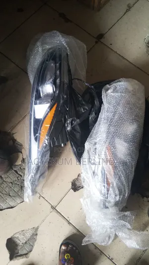 Hyundai Tucson 2015 Head Light (Pair)