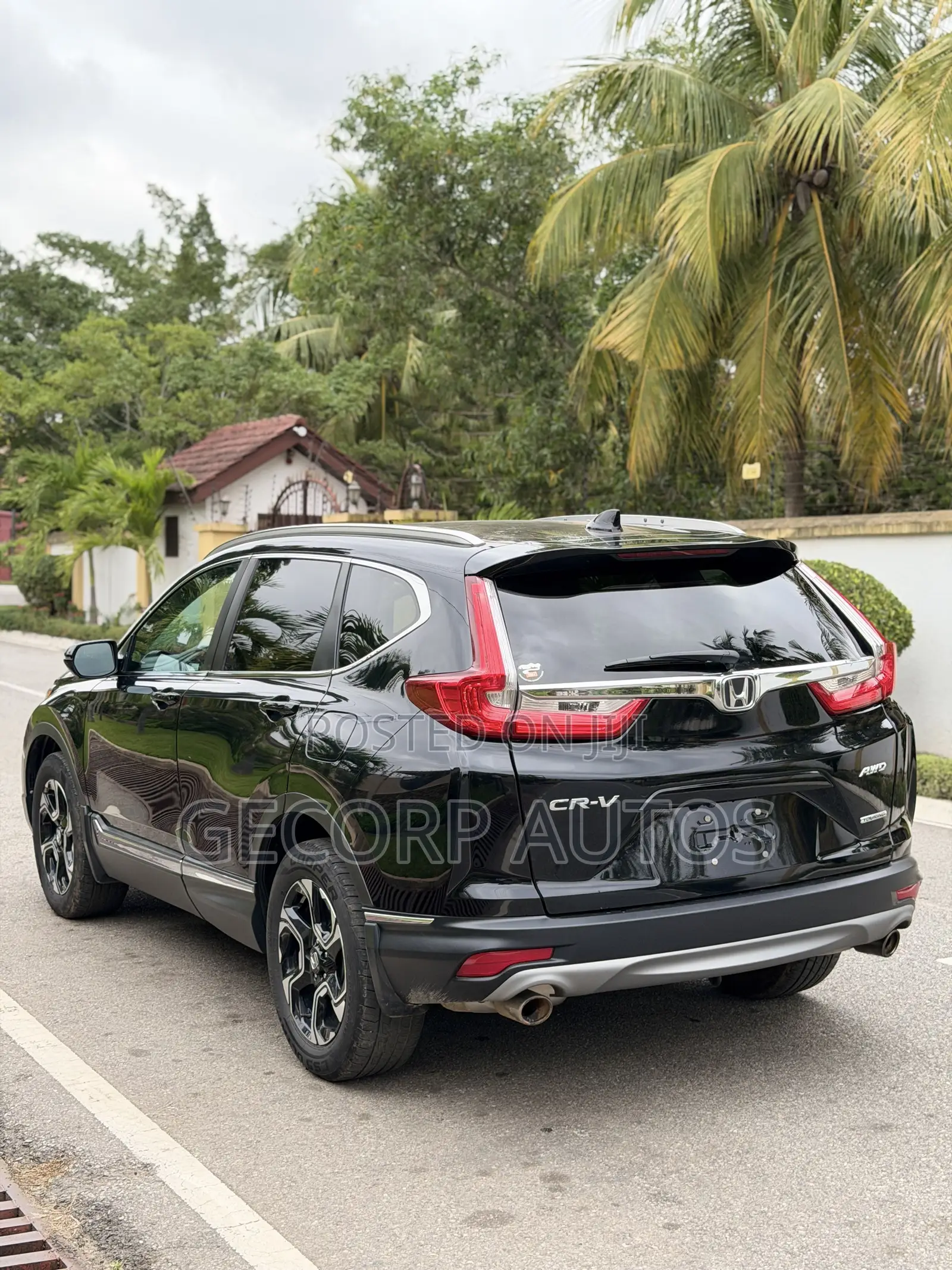 Honda CR-V Touring AWD 2019 Black