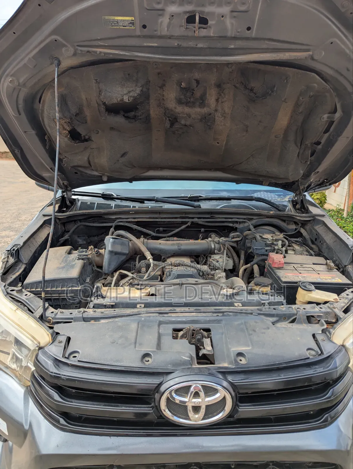 Toyota Hilux 2019 Black