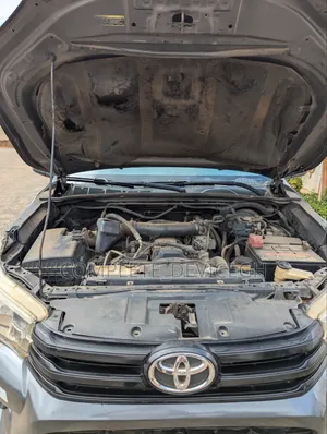 Toyota Hilux 2019 Black