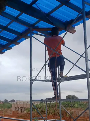 Hanging Pergola Master Is Available Contact Us for Any Types Spraying