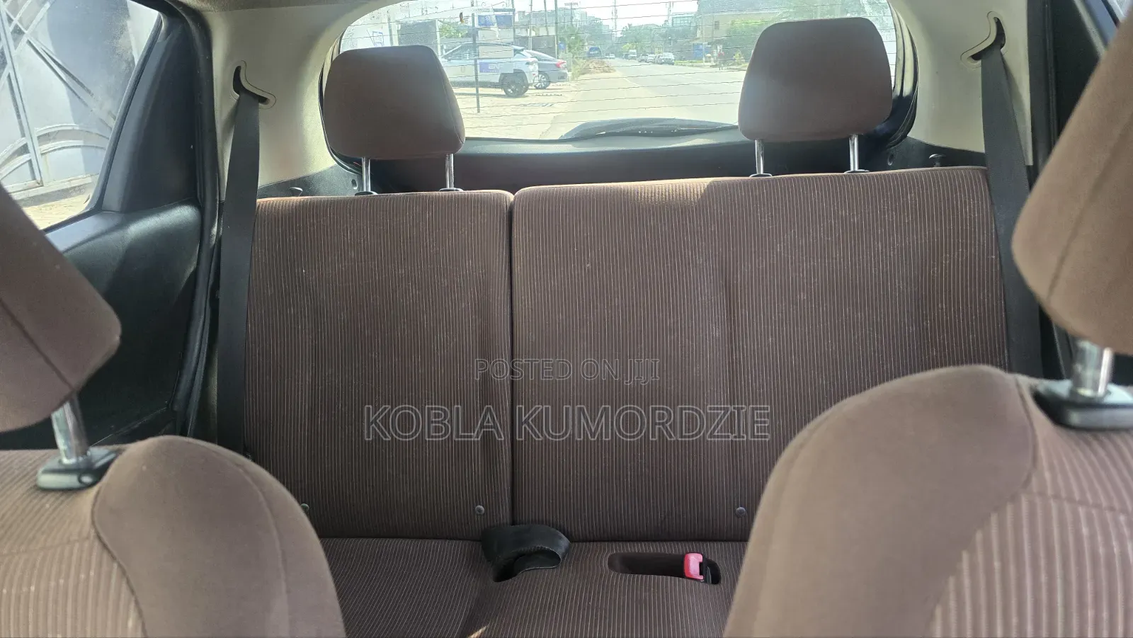 Toyota Vitz 1.3 FWD 5dr 2012 Blue
