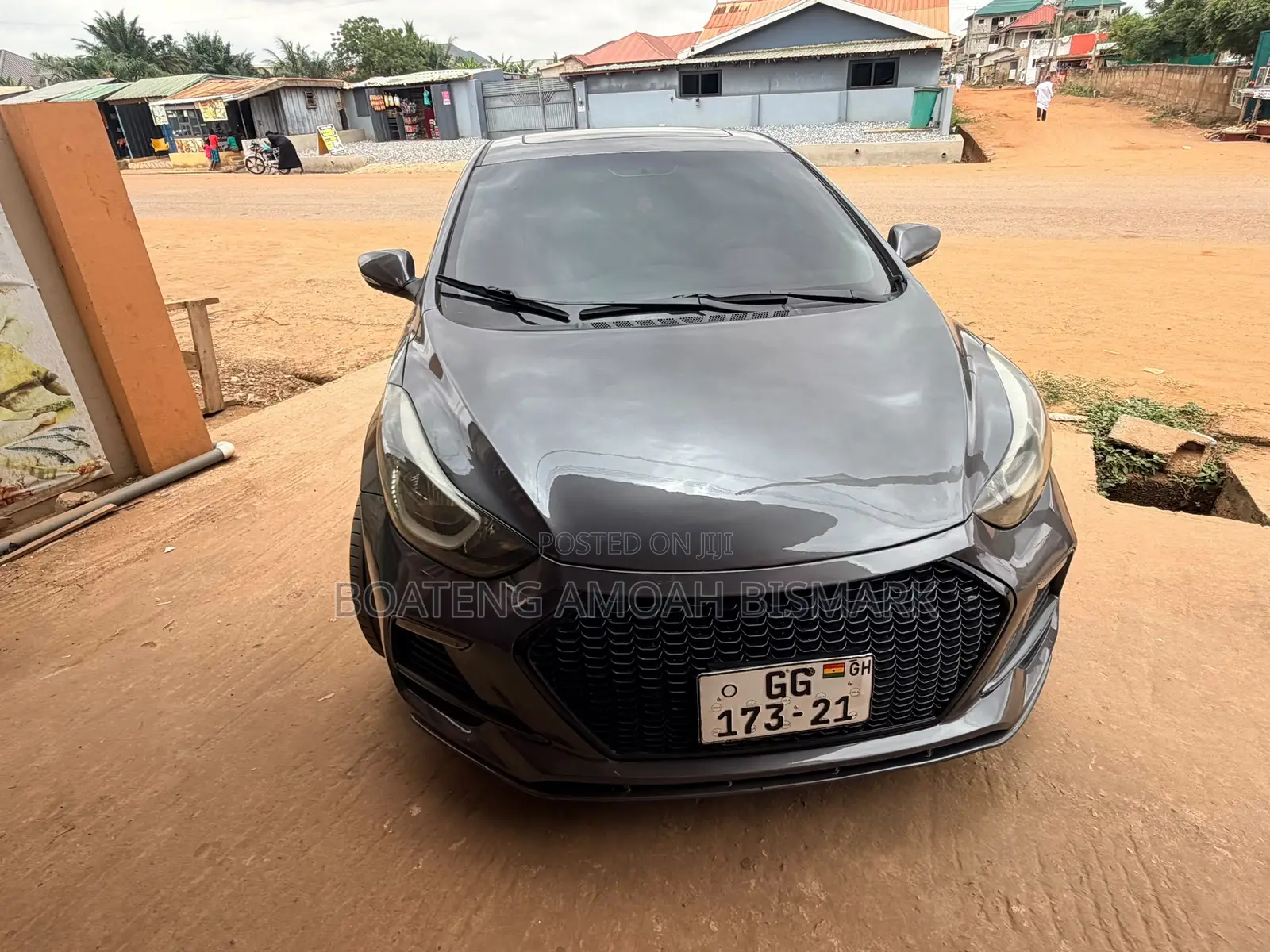 Hyundai Elantra Limited Sedan FWD (1.8L 4cyl 6A) 2013 Matt Black