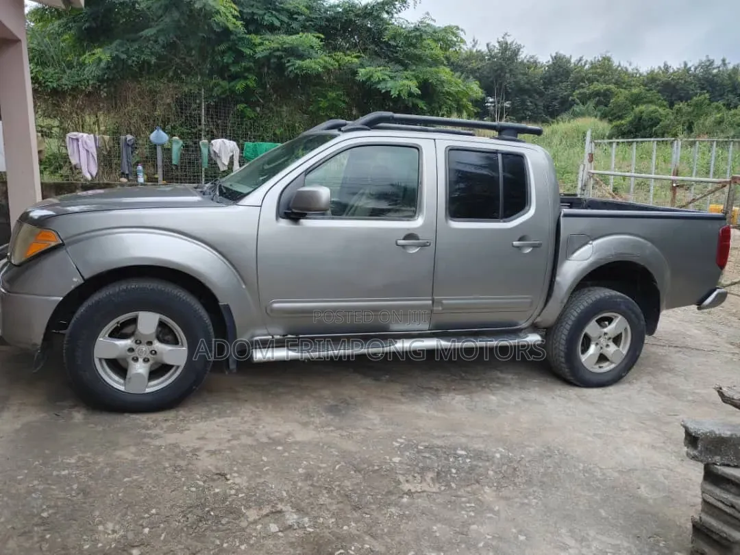 Nissan Frontier 2008 Silver