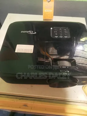 Optimal Projector 3700 Lumens 3d and HD Ready