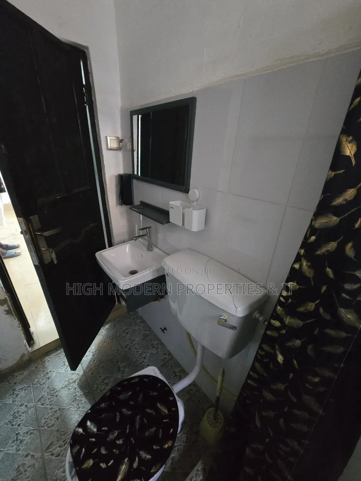 1bdrm Apartment in Police Station, Teshie for rent