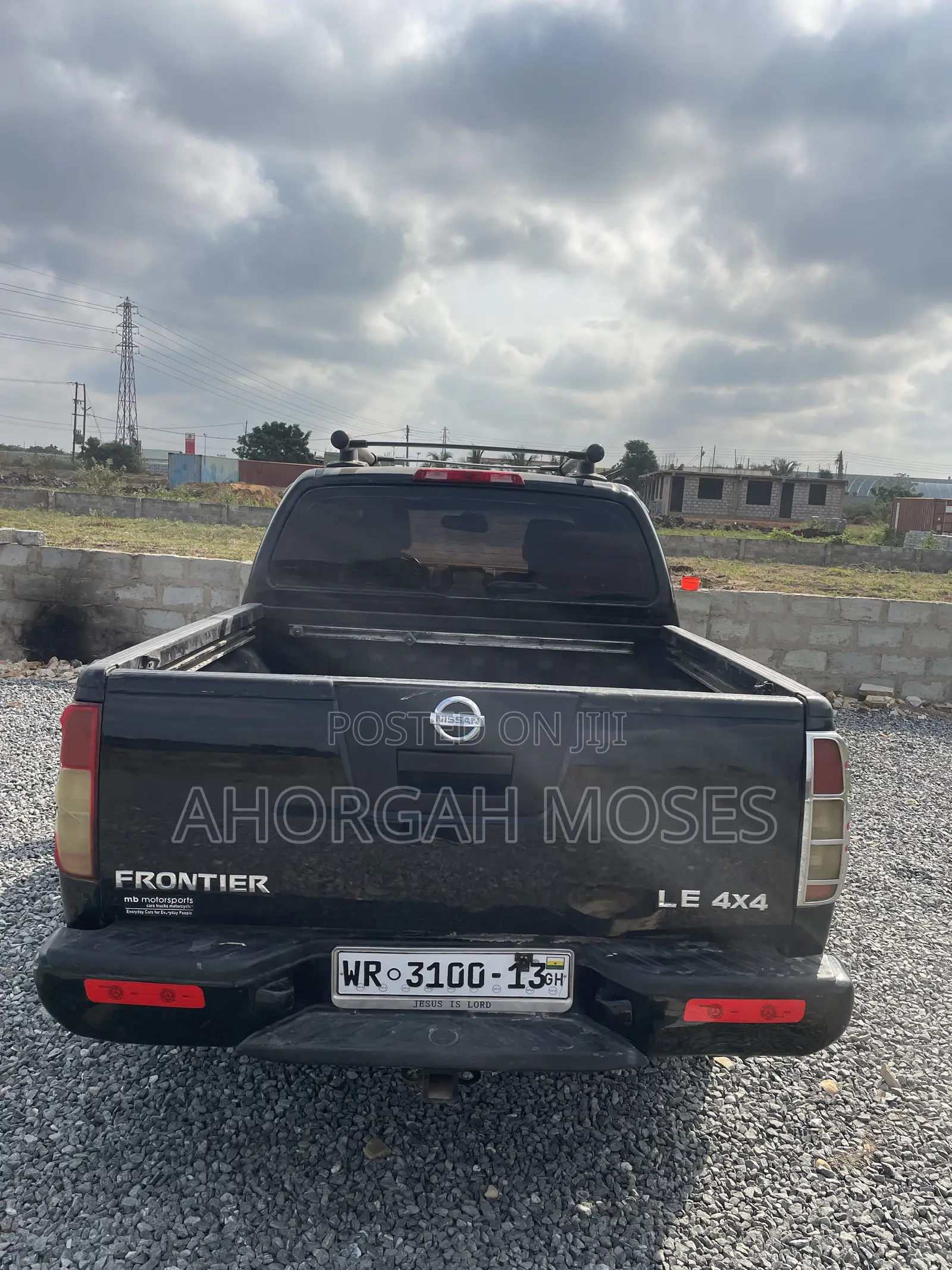 Nissan Frontier Crew Cab SE 4x4 2011 Black