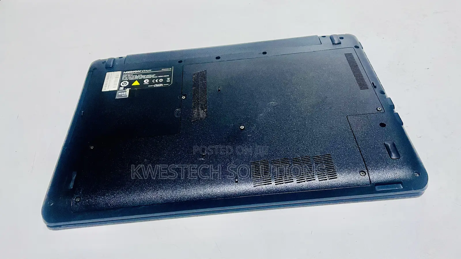 Laptop Medion Akoya E7419 4GB Intel Core i3 HDD 160GB