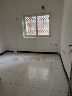5-Office Ground Floor Space to Let