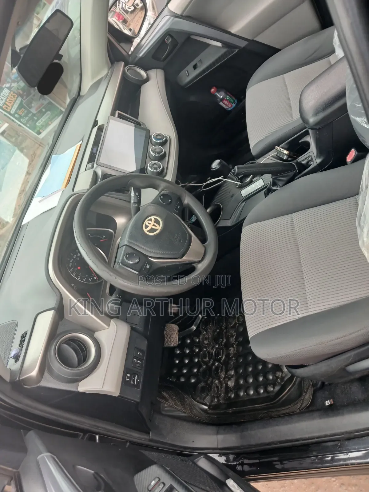 Toyota RAV4 LE 4dr SUV AWD (2.5L 4cyl 6A) 2015 Black