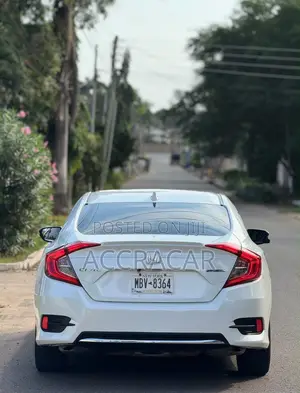 Honda Civic Touring Sedan 2019 White
