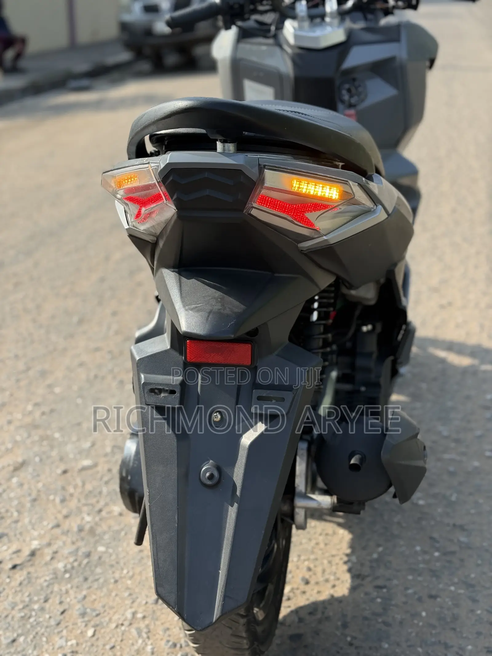 SYM Symnh 2023 Silver