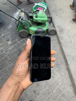 Apple iPhone XR 64 GB Blue