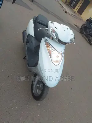 Honda 2020 White