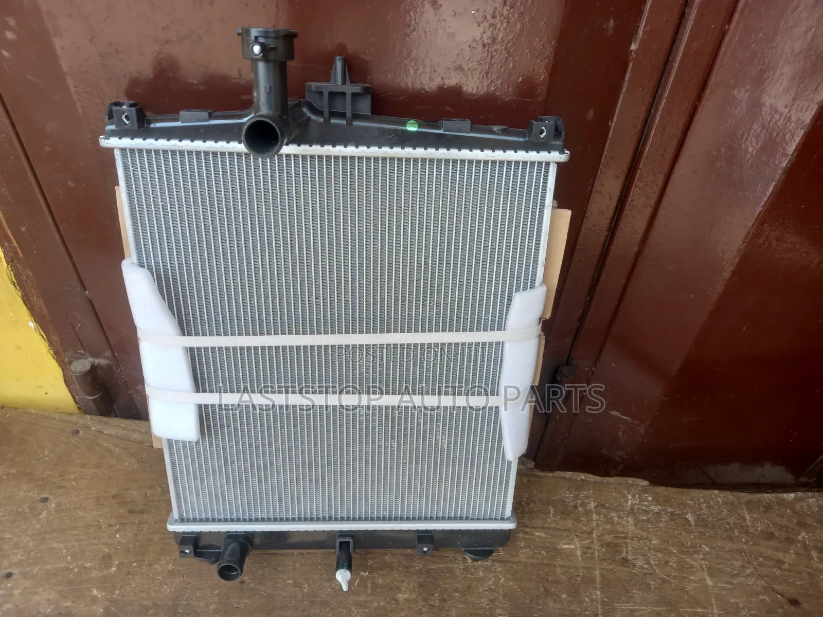 Suzuki Apv (S. Presso) Radiator [Water Tanks] - To All Areas.