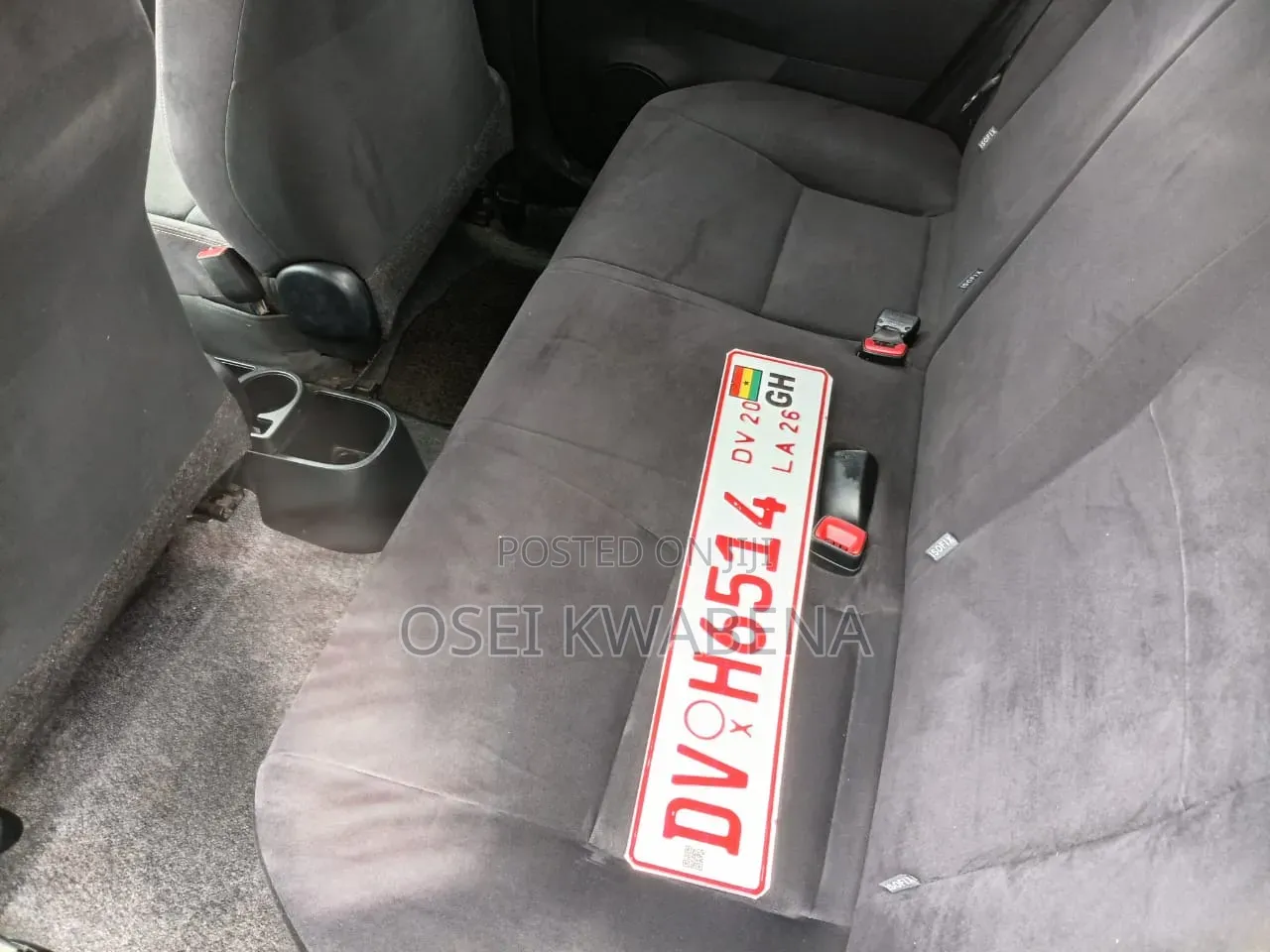 Toyota Vitz 2014 Burgundy