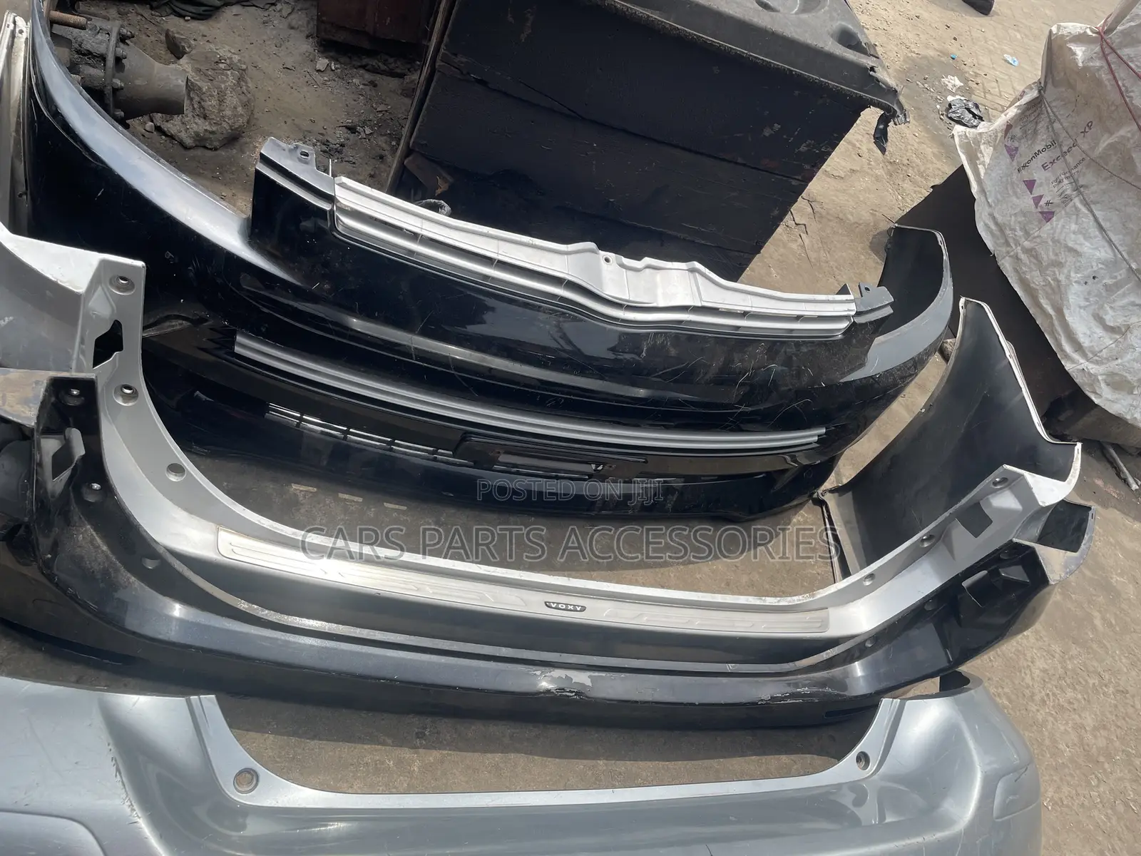 Toyota Voxy 2010 Front and Back Bumper