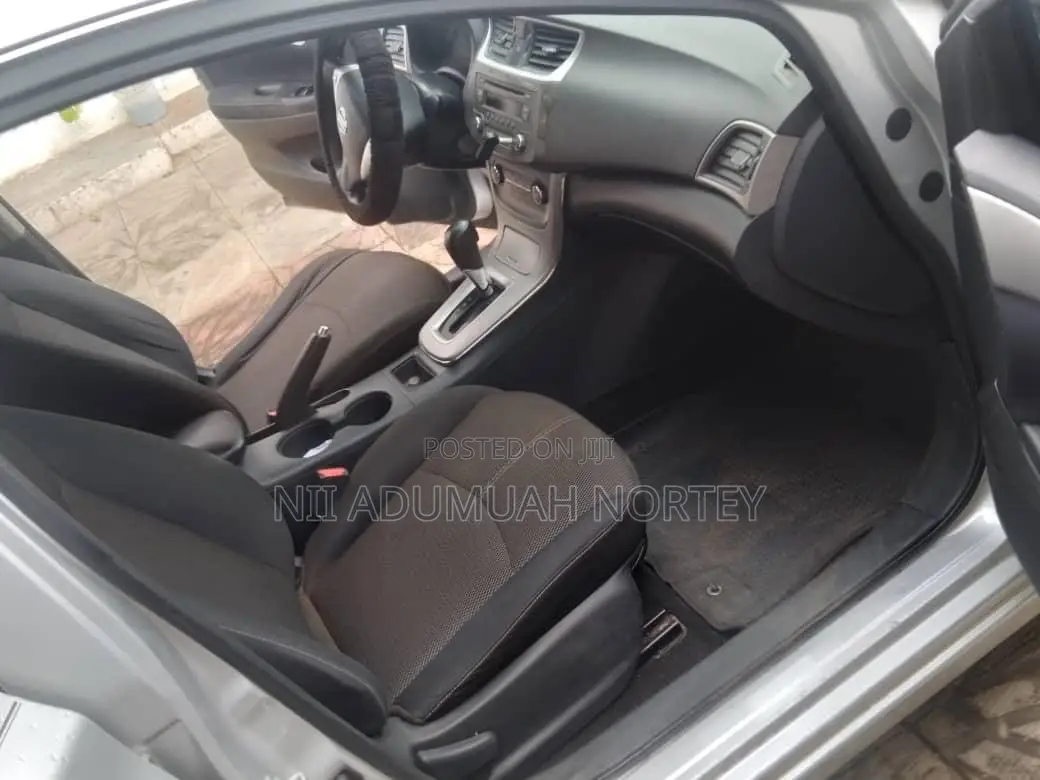Nissan Sentra 2016 Silver