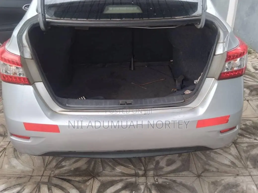 Nissan Sentra 2016 Silver