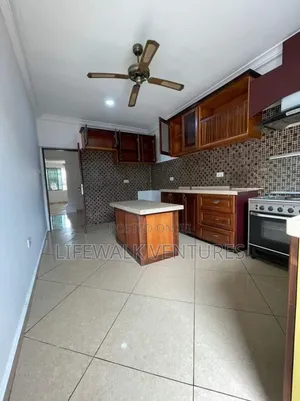 3bdrm Apartment in Upsa for rent