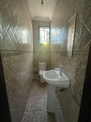 3bdrm Apartment in Upsa for rent