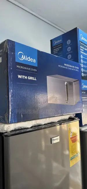 Midea Digital 30-LTR Microwave Oven 900w | Grill Eg9p032mx-S