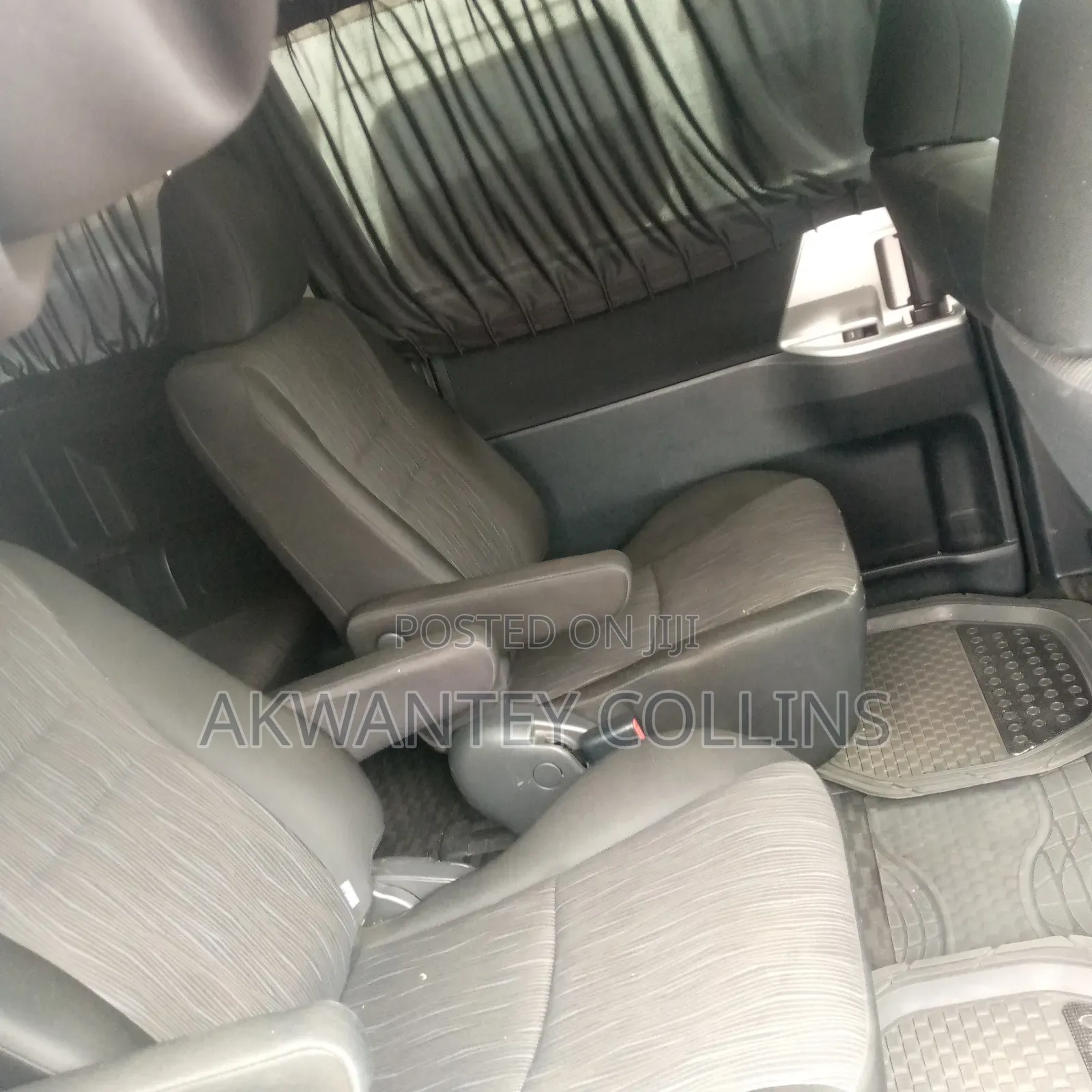 Toyota Voxy 2010 Black