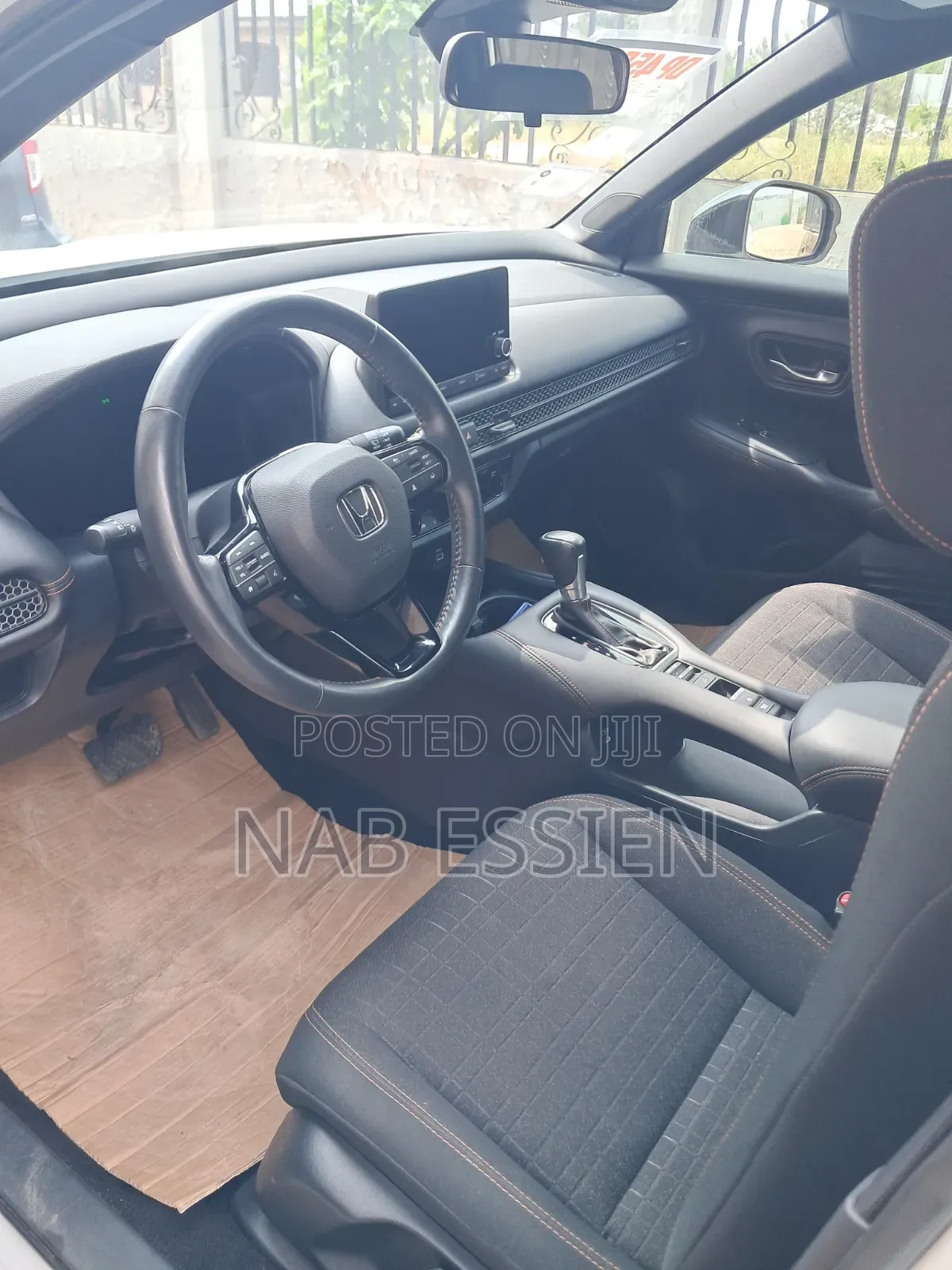 Honda HR-V 2024 for RENT