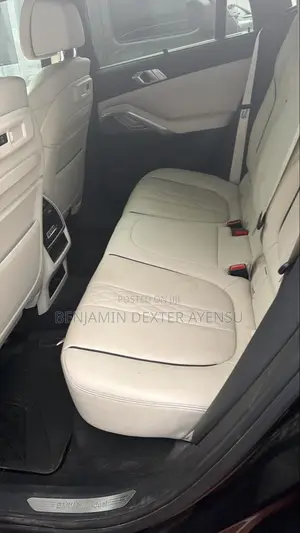 BMW X6 xDrive40i 2022 Black