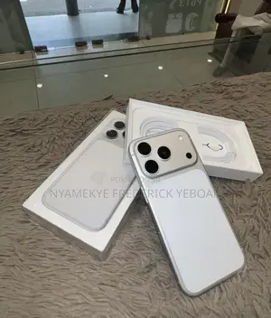 Apple iPhone 17 Pro Max 256 GB White