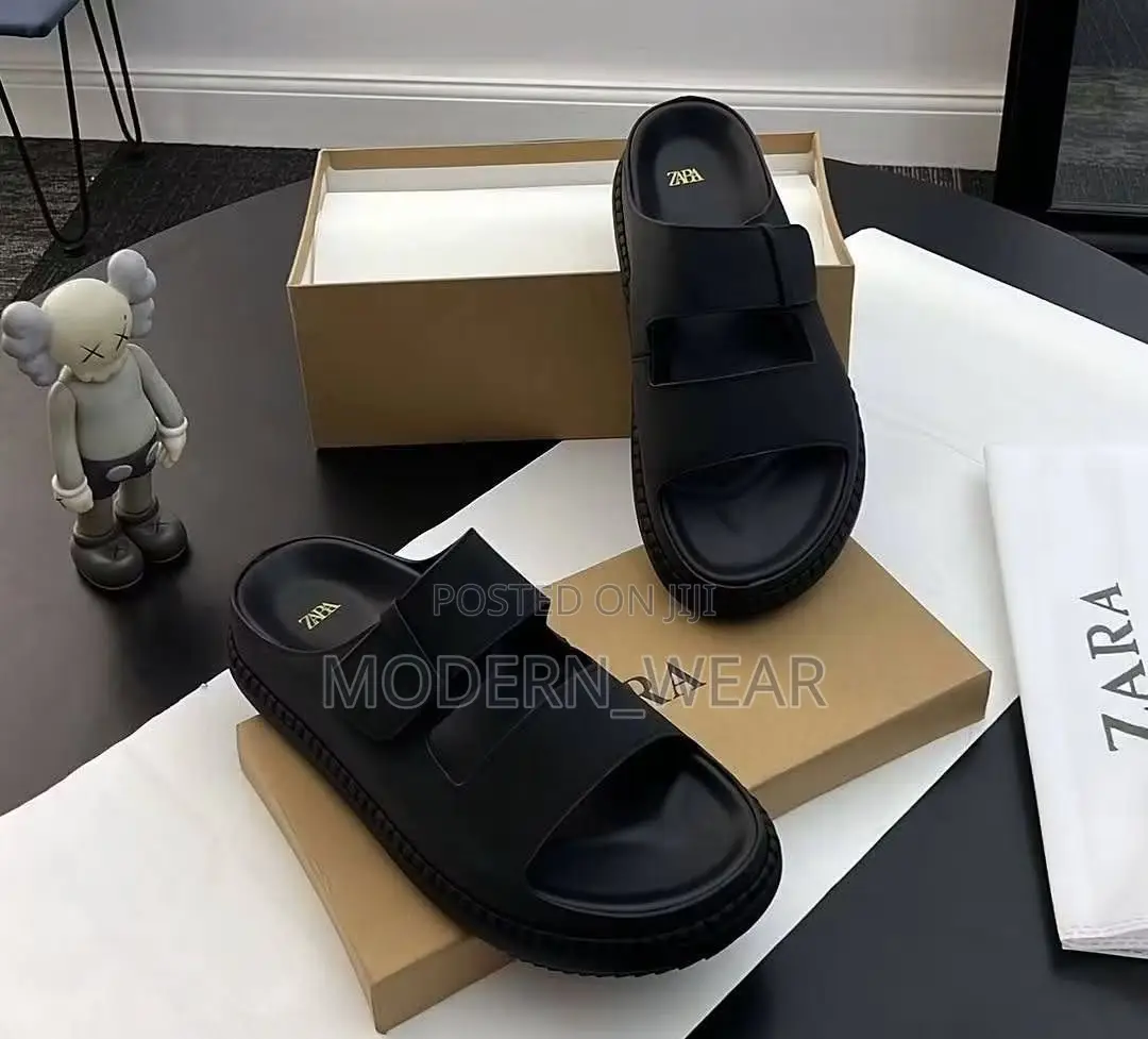 Double Bet Zara Slippers