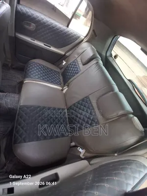 Toyota Vitz 2010 Gray