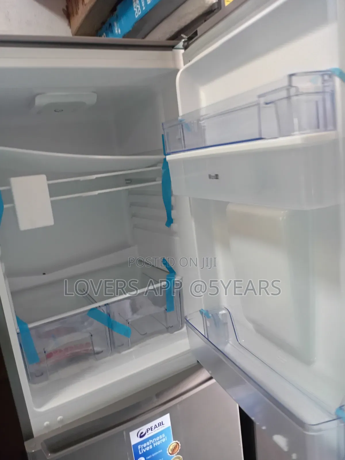 A Brand New Pearl Refrigerator at Affordable Price