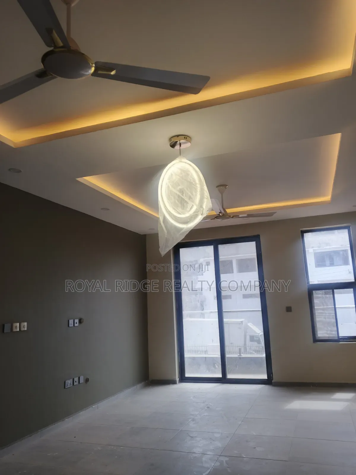 2bdrm Apartment in Burma Hills Close To, Accra Metropolitan for rent