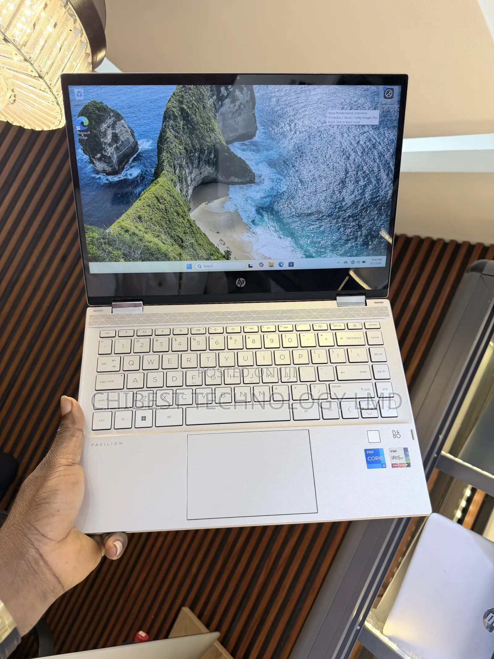 Laptop HP Pavilion 14 x360 2-in-1 8GB Intel Core i5 SSD 512GB