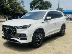 Chery Tiggo 8 2023 White
