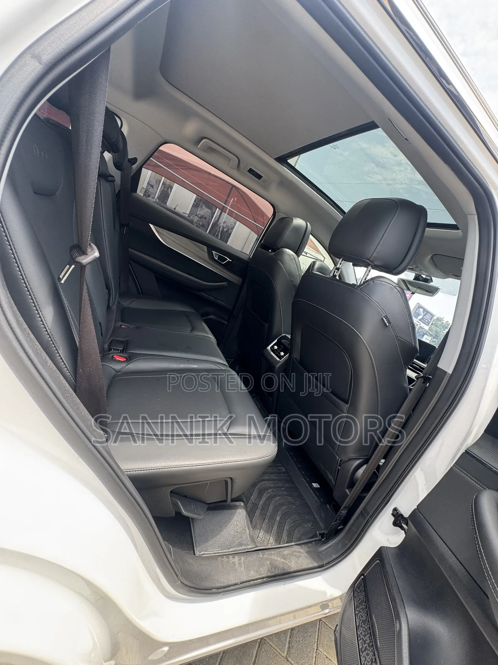 Chery Tiggo 8 2023 White