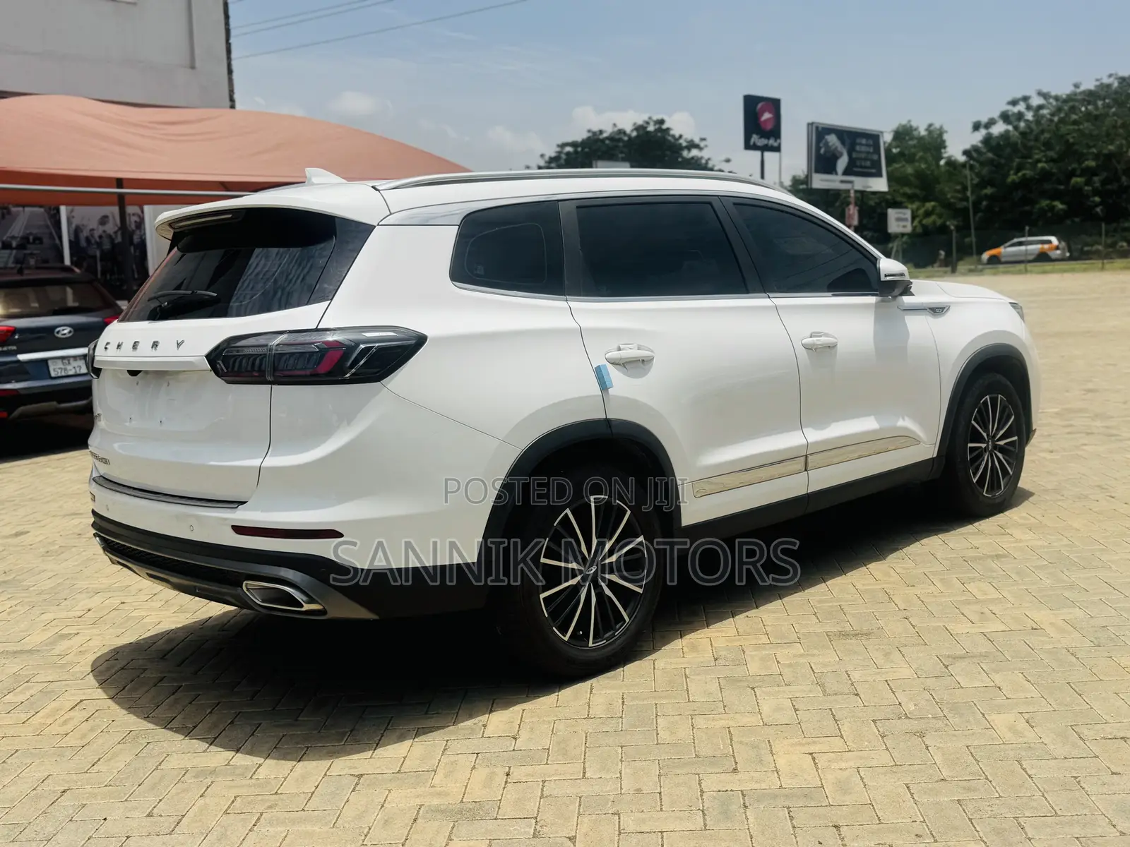 Chery Tiggo 8 2023 White