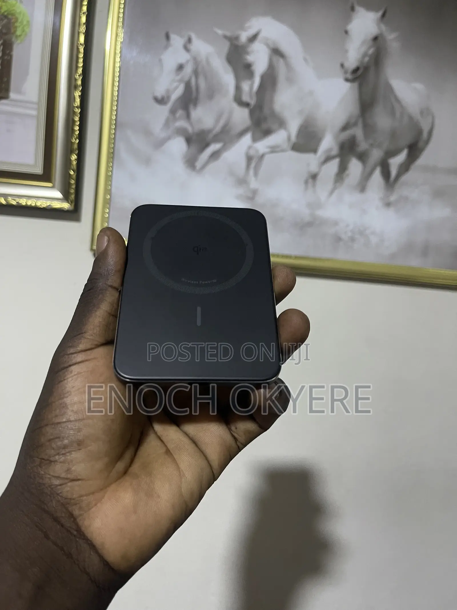 Anker Nano Power Bank (Slim, MagGo)