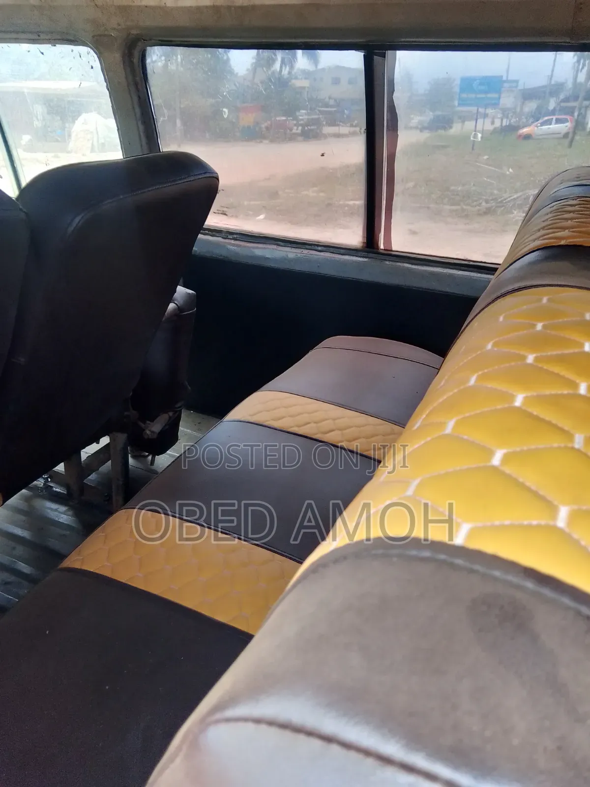 Hyundai H-100 2002 Orange