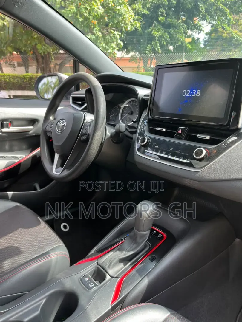 Toyota Corolla XSE 2021 White