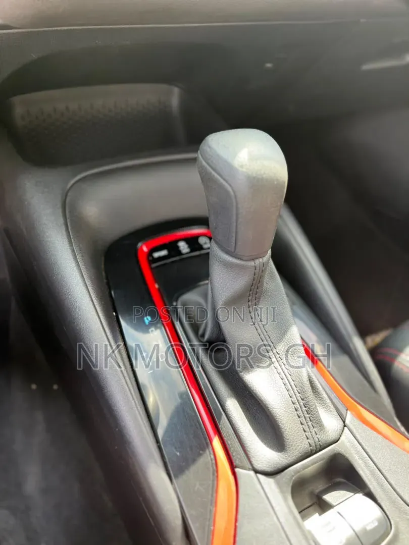 Toyota Corolla XSE 2021 White