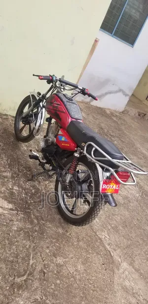 Royal RY125 2024 Red