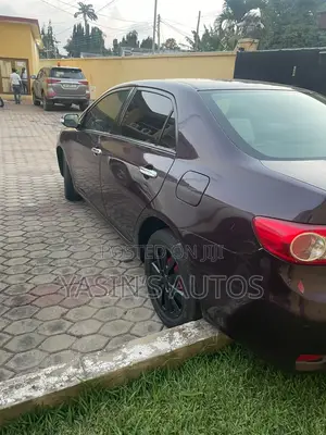 Toyota Corolla 2013 Black