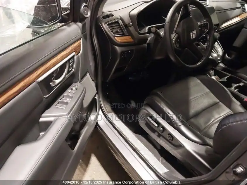 Honda CR-V Touring AWD 2018 Gray